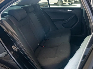 Седан Volkswagen Jetta 2013 года, 895000 рублей, Краснодар