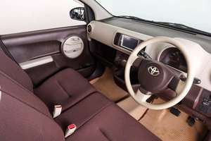 Хетчбэк Toyota Passo 2011 года, 739000 рублей, Пермь