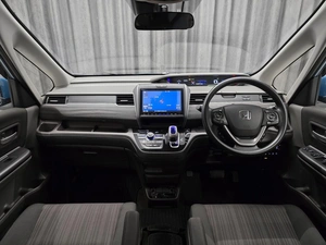 Минивэн Honda Freed 2017 года, 1325000 рублей, Красноярск