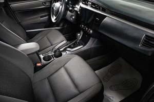 Седан Toyota Corolla 2013 года, 1229000 рублей, Сургут
