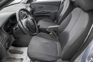 Хетчбэк Kia Rio 2010 года, 539000 рублей, Барнаул