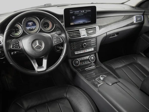 Седан Mercedes-benz CLS-класс 2015 года, 2469900 рублей, Казань