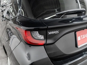Хетчбэк Toyota Yaris 2020 года, 1075000 рублей, Красноярск