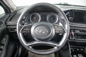 Седан Hyundai Sonata 2021 года, 1749000 рублей, Пермь