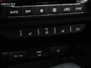 Хетчбэк Kia Ceed 2020 года, 1999000 рублей, Кирилловка