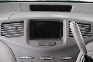 Седан Toyota Prius 1999 года, 389000 рублей, Омск