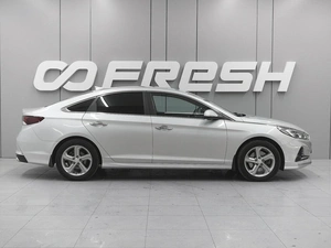 Седан Hyundai Sonata 2019 года, 1890000 рублей, Ростов-на-Дону