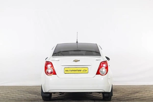 Седан Chevrolet Aveo 2012 года, 649000 рублей, Тюмень