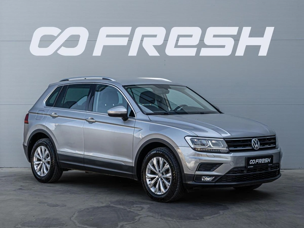 Внедорожник Volkswagen Tiguan 2017 года, 2340000 рублей, Краснодар