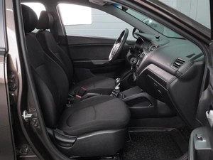 Хетчбэк Kia Rio 2015 года, 1049000 рублей, Воронеж