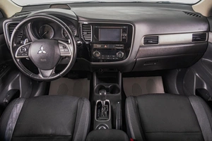 Внедорожник Mitsubishi Outlander 2013 года, 1679000 рублей, Томск