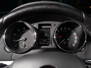 Внедорожник Skoda Yeti 2017 года, 1570222 рублей, Тверь