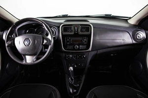 Хетчбэк Renault Sandero 2016 года, 859000 рублей, Пермь