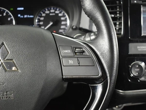 Внедорожник Mitsubishi Outlander 2016 года, 1797900 рублей, Казань