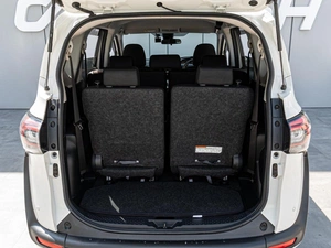 Минивэн Toyota Sienta 2021 года, 1798000 рублей, Краснодар