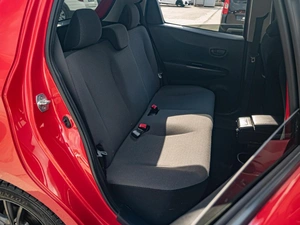 Хетчбэк Toyota Vitz 2013 года, 840000 рублей, Краснодар