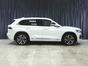 Внедорожник Geely Monjaro 2023 года, 3219000 рублей, Тюмень