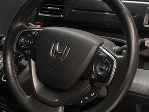 Минивэн Honda Stepwgn 2018 года, 1899000 рублей, Красноярск