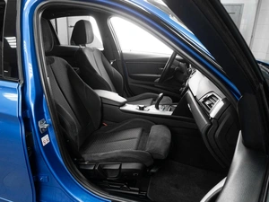 Седан BMW 3 серия 2018 года, 2399000 рублей, Тюмень