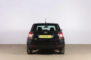 Хетчбэк Toyota Ist 2012 года, 969000 рублей, Новосибирск