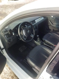 Лифтбек Skoda Rapid 2014 года, 987000 рублей, Красноярск