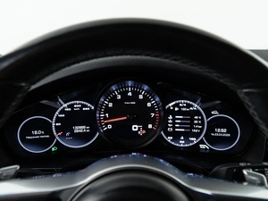 Внедорожник Porsche Cayenne 2018 года, 5595055 рублей, Москва