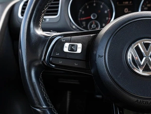 Хетчбэк Volkswagen Golf 2008 года, 1015000 рублей, Краснодар