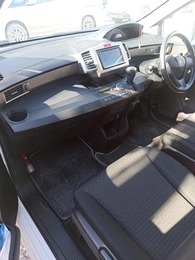 Минивэн Honda Freed 2013 года, 1100000 рублей, Красноярск