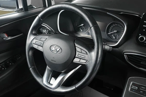 Внедорожник Hyundai Santa Fe 2021 года, 3499000 рублей, Тюмень