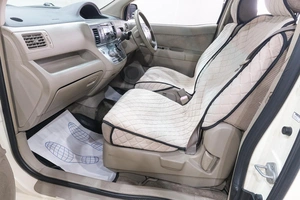 Минивэн Toyota Raum 2003 года, 569000 рублей, Новокузнецк