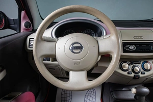 Хетчбэк Nissan Micra 2007 года, 549000 рублей, Сургут