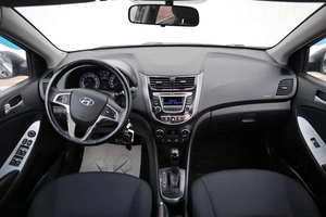 Седан Hyundai Solaris 2016 года, 1300000 рублей, Брянск