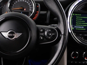 Хетчбэк MINI Cooper S 2015 года, 1749999 рублей, Москва