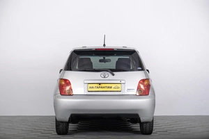 Хетчбэк Toyota Ist 2003 года, 499000 рублей, Томск