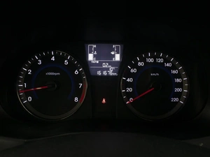 Седан Hyundai Solaris 2015 года, 770000 рублей, Омск