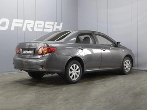 Седан Toyota Corolla 2008 года, 890000 рублей, Омск