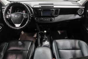 Внедорожник Toyota RAV4 2016 года, 2249000 рублей, Новокузнецк