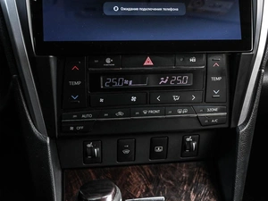 Седан Toyota Camry 2017 года, 2574000 рублей, Кирилловка