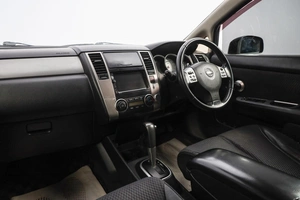 Седан Nissan Tiida 2008 года, 649000 рублей, Новосибирск