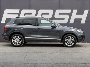 Внедорожник Volkswagen Touareg 2012 года, 1970000 рублей, Краснодар