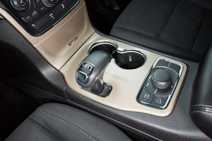 Внедорожник Jeep Grand Cherokee 2013 года, 2299000 рублей, Красноярск