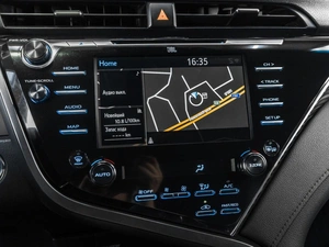 Седан Toyota Camry 2018 года, 2679000 рублей, Тюмень
