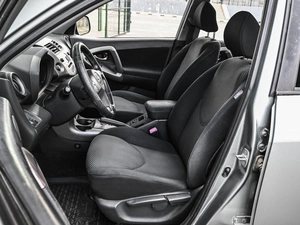 Внедорожник Toyota RAV4 2005 года, 1149000 рублей, Кирилловка