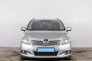 Минивэн Toyota Verso 2010 года, 1139000 рублей, Красноярск