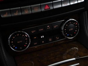 Седан Mercedes-benz CLS-класс 2012 года, 2839444 рублей, Москва