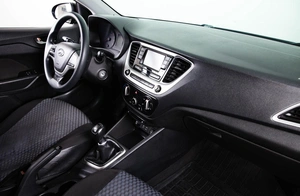 Седан Hyundai Solaris 2018 года, 1069000 рублей, Пермь