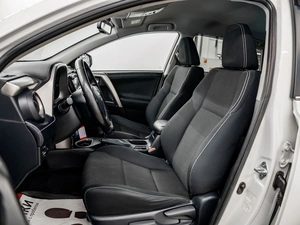 Внедорожник Toyota RAV4 2019 года, 2375000 рублей, Красноярск