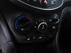 Хетчбэк Hyundai Solaris 2015 года, 850000 рублей, Ростов-на-Дону