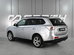 Внедорожник Mitsubishi Outlander 2012 года, 1799000 рублей, Ростов-на-Дону