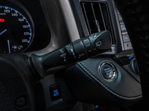 Внедорожник Toyota RAV4 2019 года, 3464000 рублей, Ставрополь